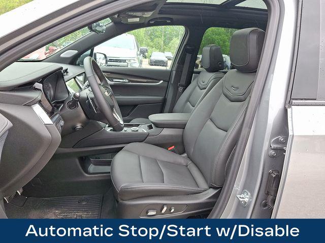 Photo of 2025 Argent Silver Metallic Cadillac XT6
