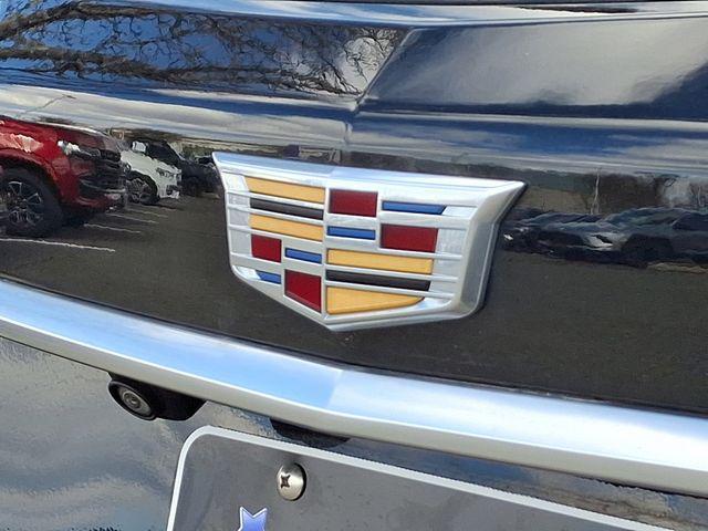 Photo of 2021 Stellar Black Metallic Cadillac XT5