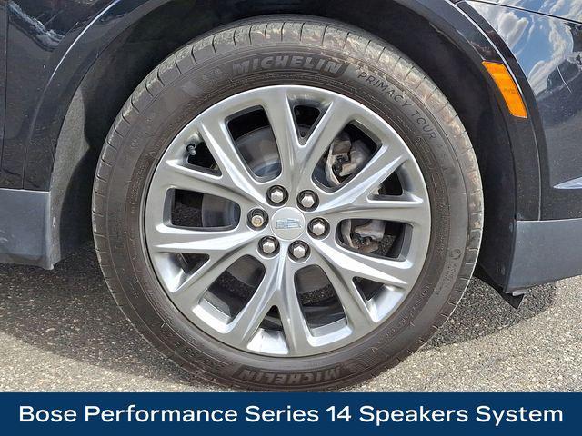 Photo of 2021 Stellar Black Metallic Cadillac XT5