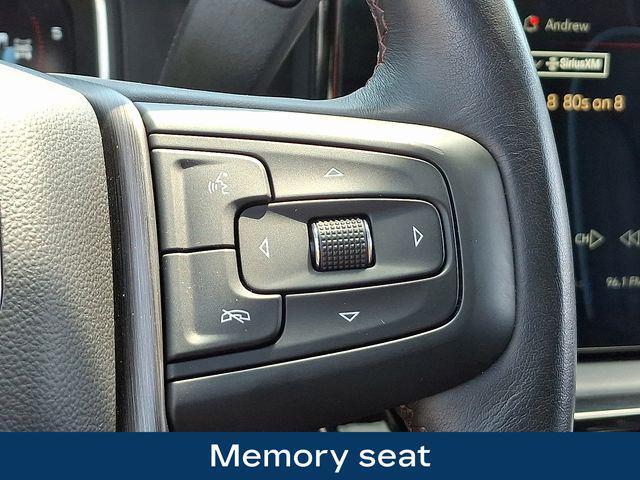 Photo of 2024 Onyx Black GMC Sierra 2500