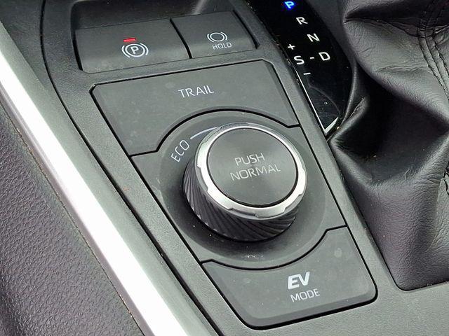 Photo of 2022 Midnight Black Metallic Toyota RAV4 Hybrid
