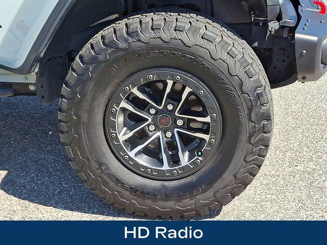Photo of 2024 Earl Clearcoat Jeep Wrangler