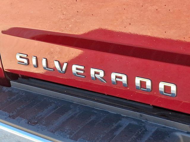 Photo of 2016 Siren Red Tintcoat Chevrolet Silverado 1500