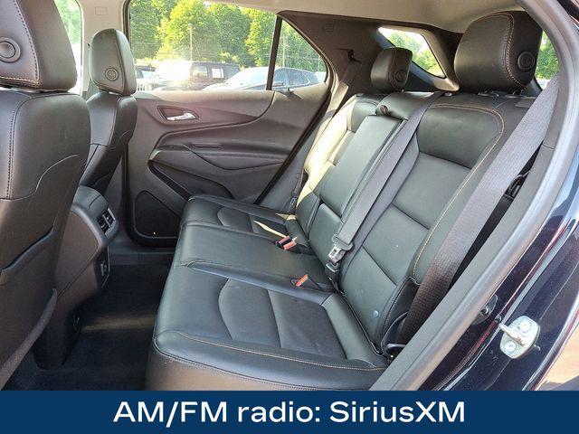 Photo of 2020 Midnight Blue Metallic Chevrolet Equinox