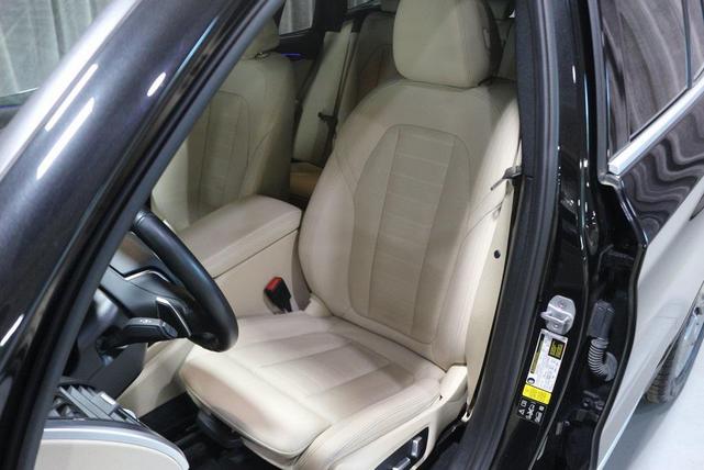 Photo of 2021 Black Sapphire Metallic BMW X3