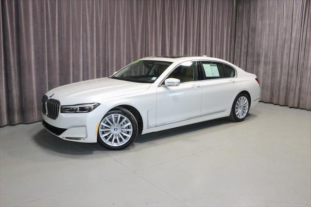 2022 BMW 740