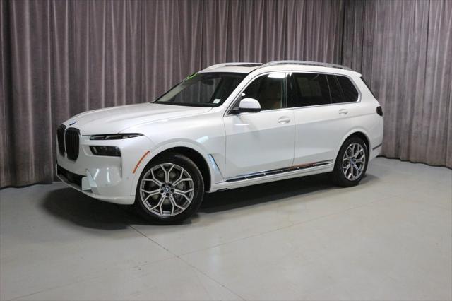 2023 BMW X7