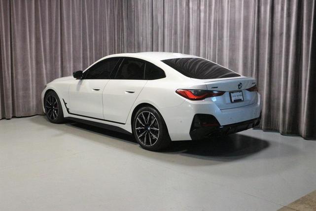 Photo of 2022 Mineral White Metallic BMW M440