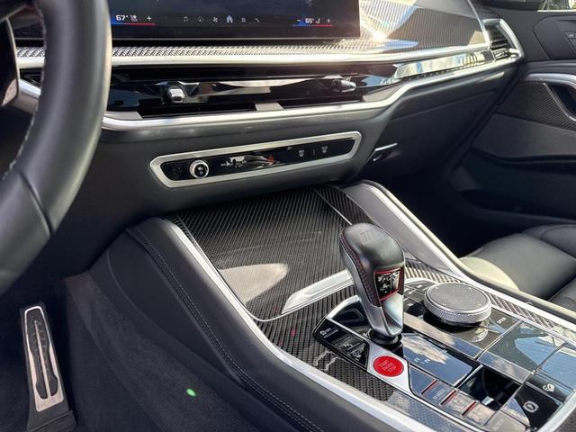 Photo of 2024 Black Sapphire Metallic BMW X6 M