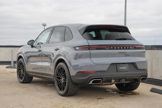 Photo of 2025 Arctic Grey Porsche Cayenne
