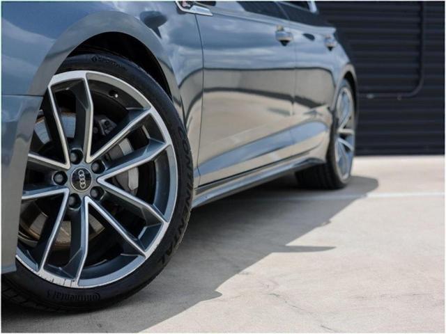 Photo of 2022 Daytona Gray Pearl Effect Audi A5