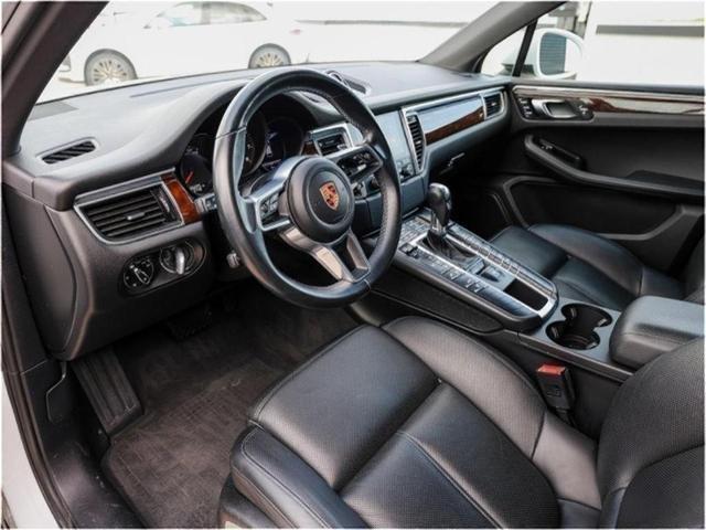 Photo of 2018 Carrara White Metallic Porsche Macan