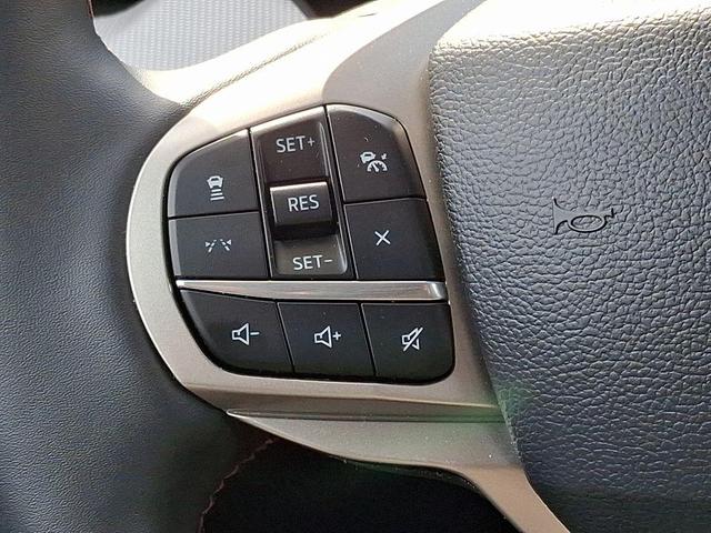 Photo of 2025 Silver Metallic Ford Explorer