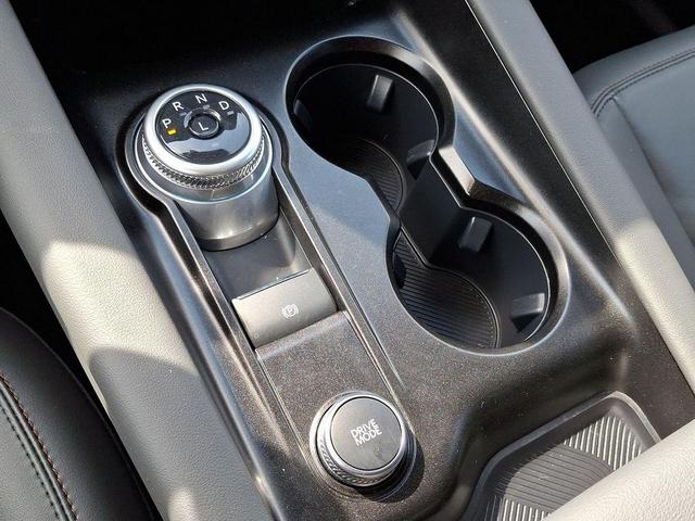 Photo of 2025 Silver Metallic Ford Explorer