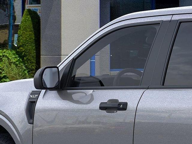 Photo of 2025 Gray Metallic Ford Maverick
