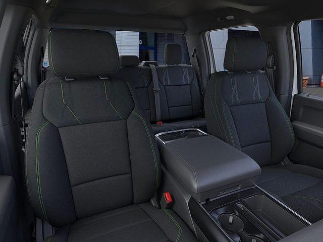 Photo of 2025 White Metallic Ford F-150