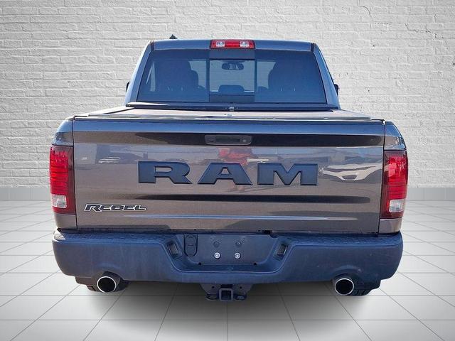 Photo of 2016 Granite Crystal Clearcoat Metallic RAM 1500