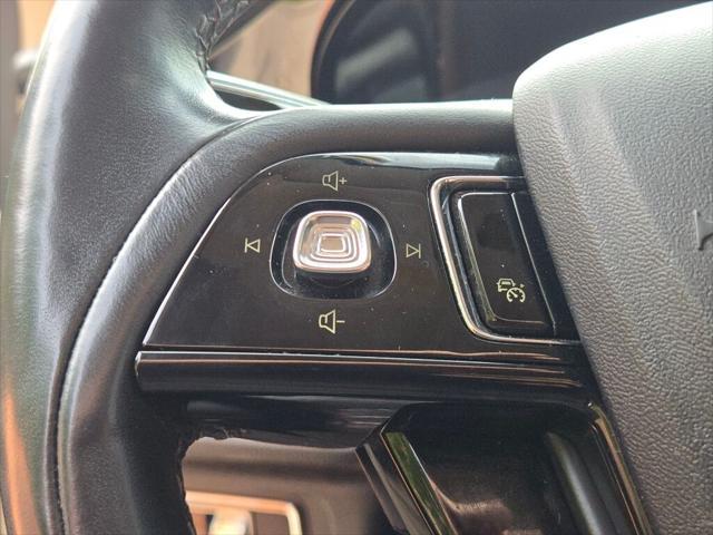 Photo of 2023 Infinite Black Metallic Clearcoat Lincoln Corsair