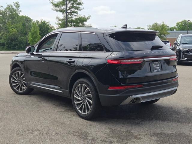 Photo of 2023 Infinite Black Metallic Clearcoat Lincoln Corsair