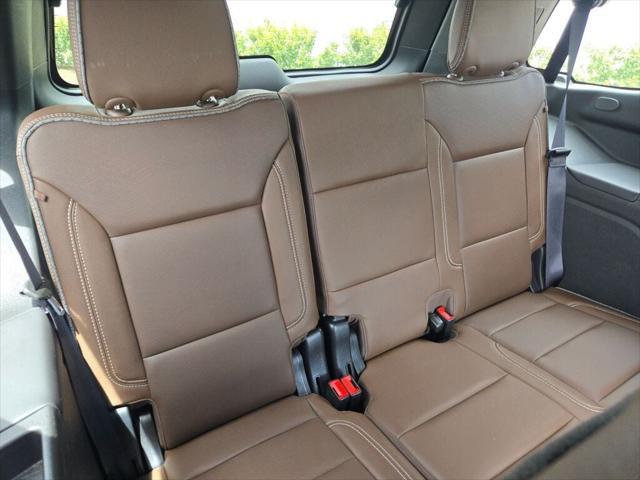 Photo of 2024 Black Chevrolet Tahoe