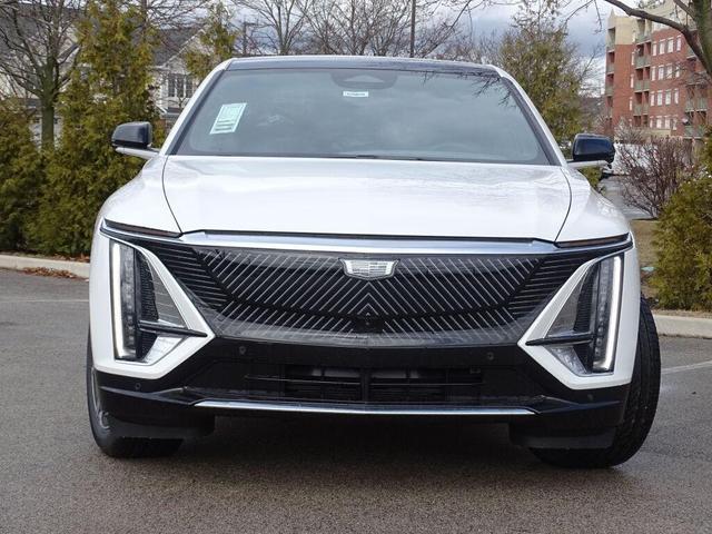Photo of 2025 Crystal White Tricoat Cadillac LYRIQ