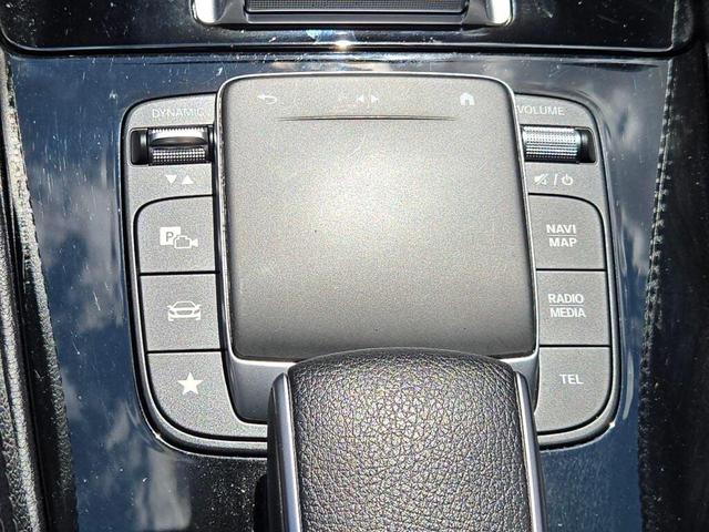 Photo of 2022 Black Mercedes-Benz GLE 350