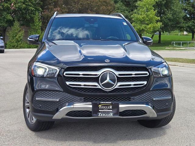 Photo of 2022 Black Mercedes-Benz GLE 350