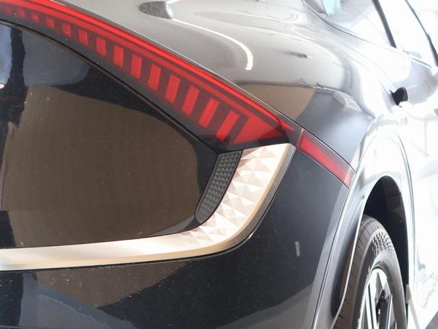 Photo of 2025 Ebony Kia EV6
