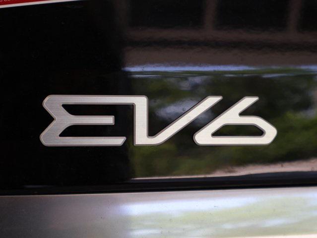 Photo of 2025 Ebony Kia EV6