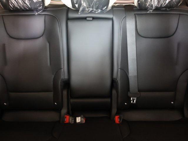 Photo of 2025 Ebony Kia EV6