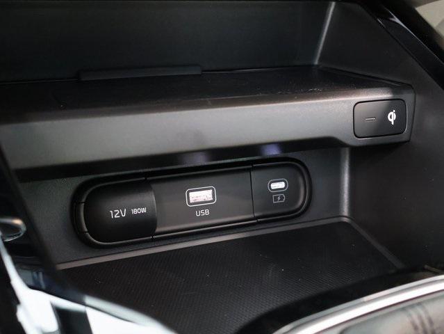 Photo of 2025 Inferno Red Kia Soul