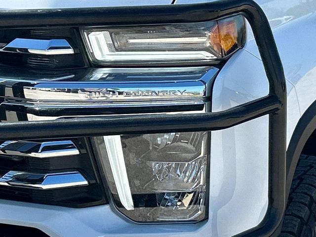 Photo of 2023 Summit White Chevrolet Silverado 2500