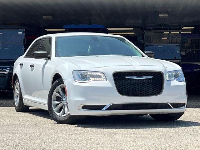 2016 Chrysler 300