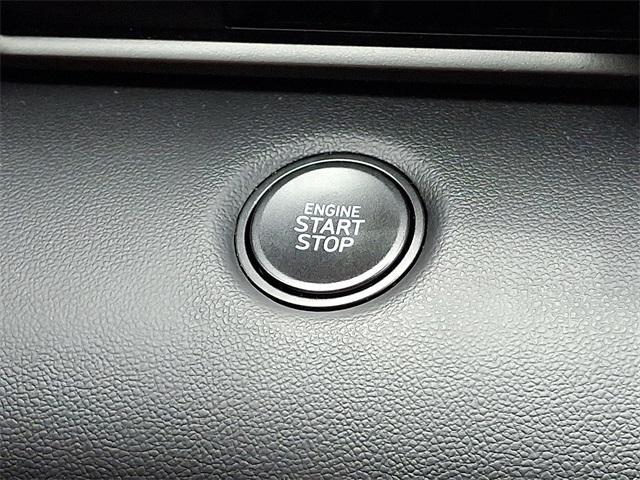 Photo of 2025 Ecotronic Gray Hyundai ELANTRA