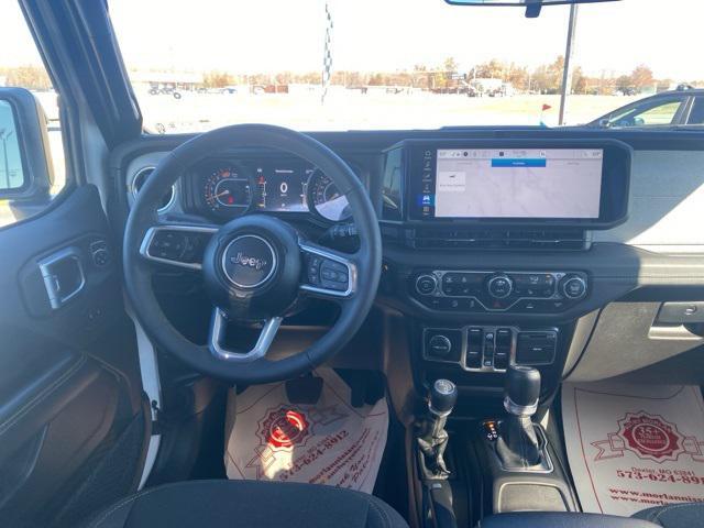 Photo of 2024 Bright White Clearcoat Jeep Wrangler
