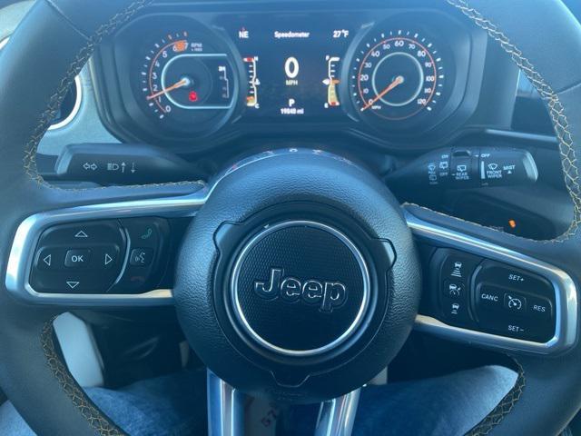 Photo of 2024 Bright White Clearcoat Jeep Wrangler