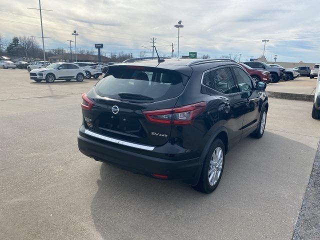Photo of 2022 Magnetic Black Pearl Nissan Rogue Sport