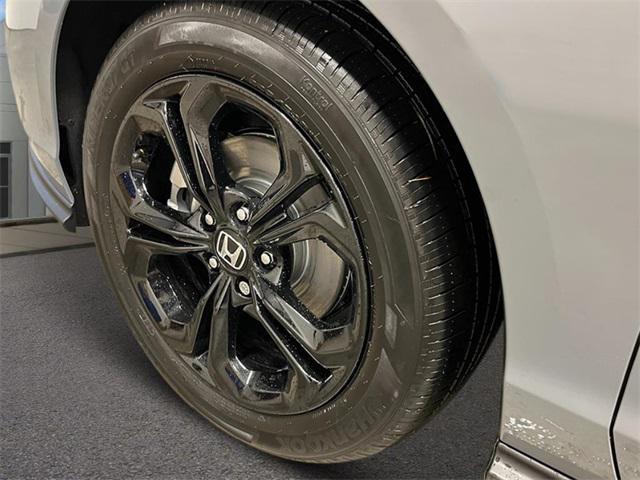 Photo of 2025 Gray Honda Accord