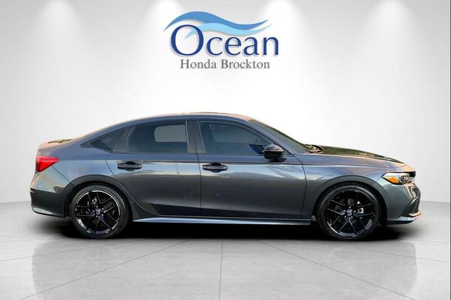 Photo of 2022 Meteorite Gray Metallic Honda Civic