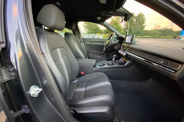 Photo of 2022 Meteorite Gray Metallic Honda Civic