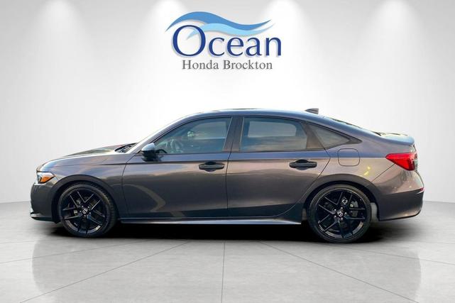Photo of 2022 Meteorite Gray Metallic Honda Civic