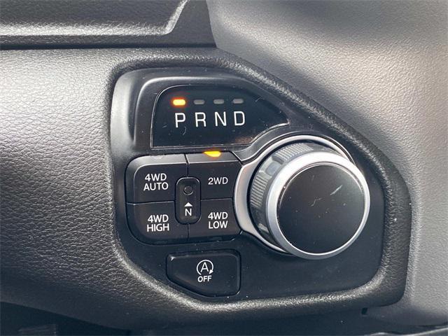 Photo of 2022 Granite Crystal Metallic Clearcoat RAM 1500
