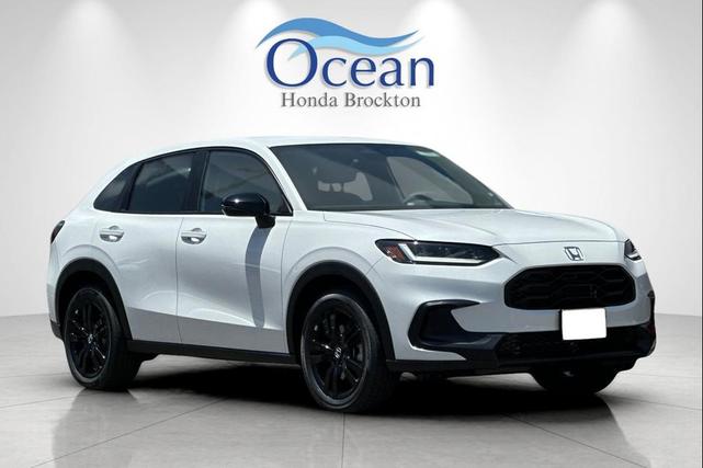 Photo of 2026 Platinum White Pearl Honda HR-V