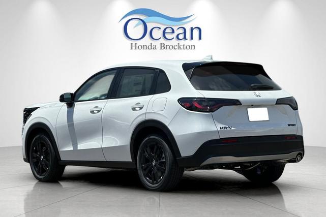 Photo of 2026 Platinum White Pearl Honda HR-V