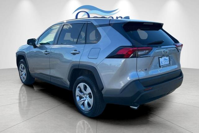 Photo of 2019 Silver Sky Metallic Toyota RAV4