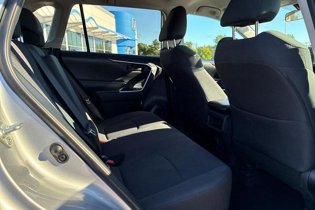 Photo of 2019 Silver Sky Metallic Toyota RAV4
