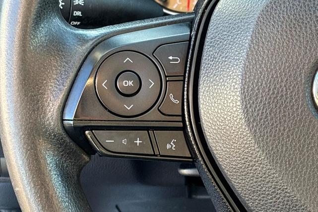 Photo of 2019 Silver Sky Metallic Toyota RAV4