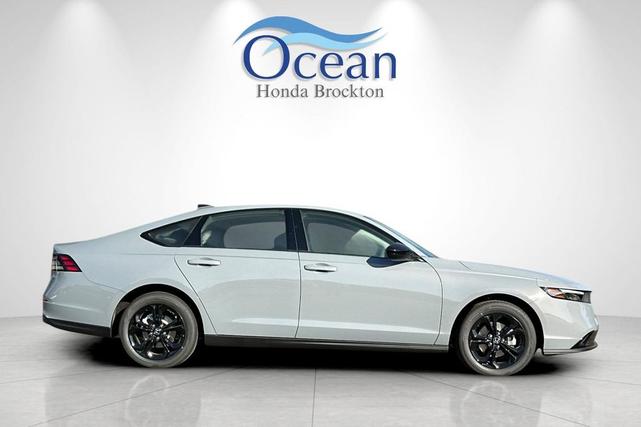 Photo of 2025 Gray Honda Accord