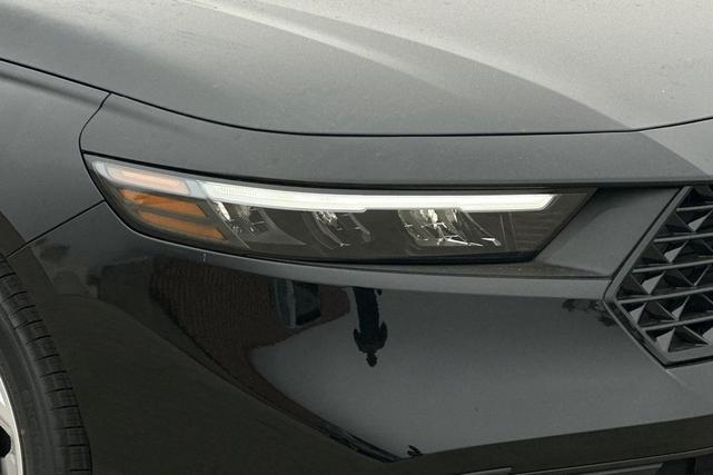 Photo of 2025 Crystal Black Pearl Honda Accord