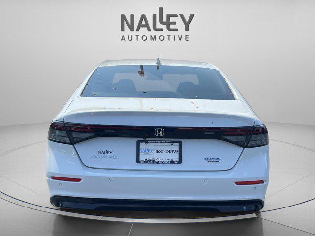 Photo of 2025 Platinum White Pearl Honda Accord Hybrid